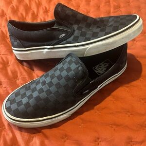 Vans Classic Slip-On Checkerboard Shoe, Men’s sz 11, black/grey